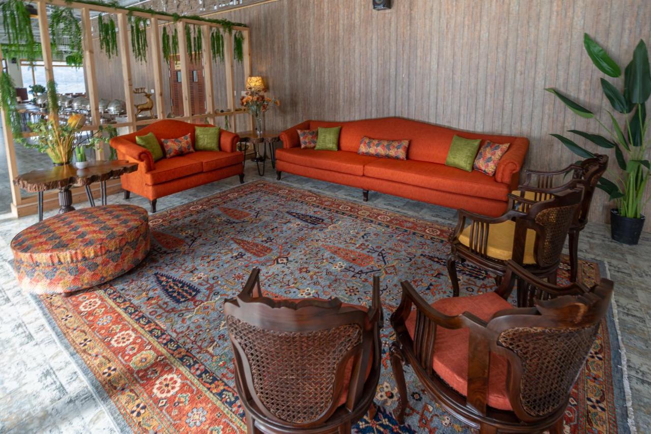 Luxus Hunza Attabad Lake Resort Karimabad  外观 照片