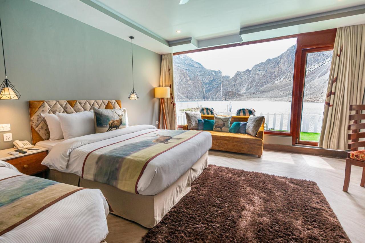 Luxus Hunza Attabad Lake Resort Karimabad  外观 照片
