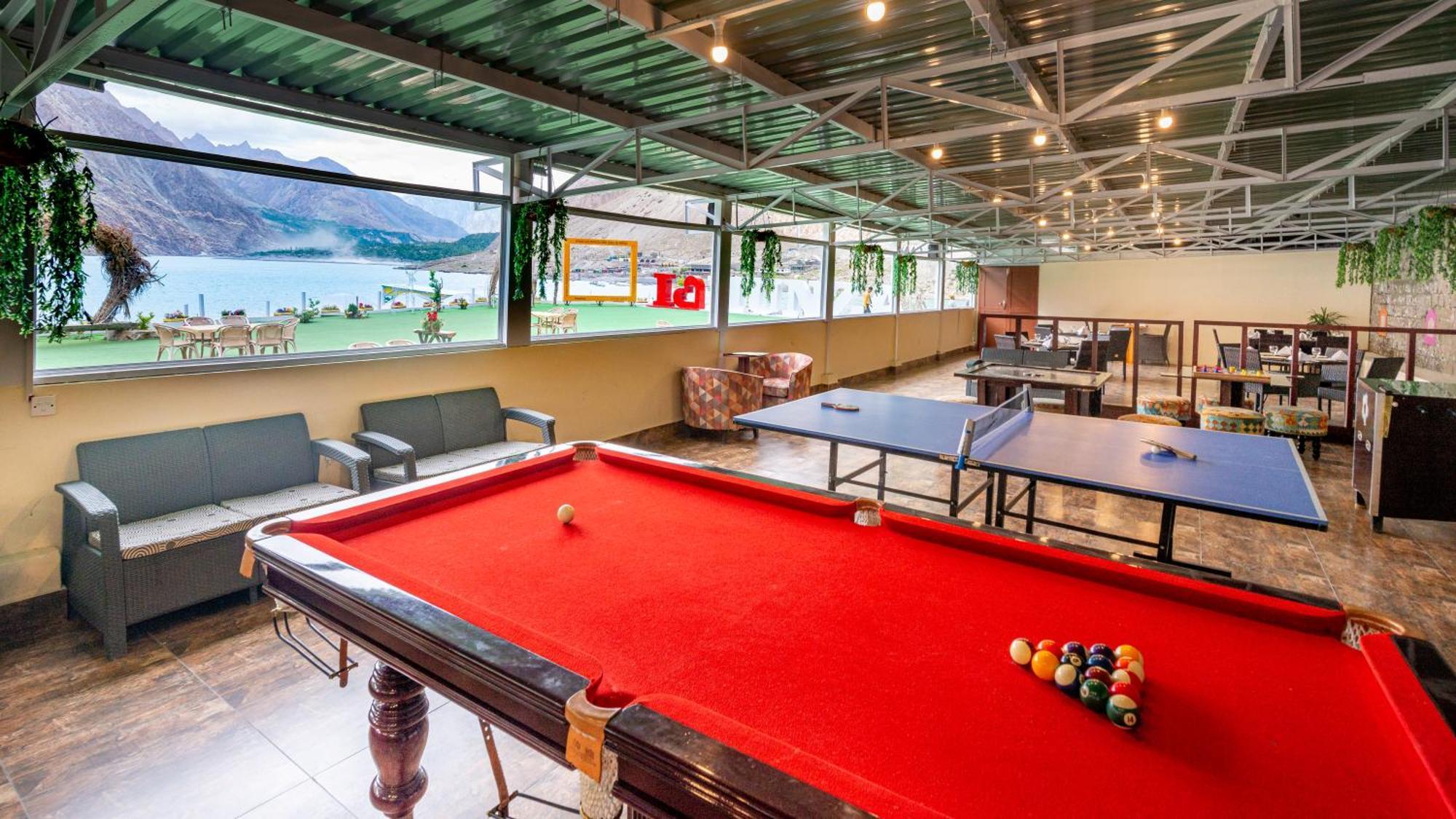 Luxus Hunza Attabad Lake Resort Karimabad  外观 照片